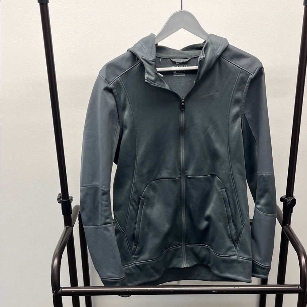 Nike Men's Dark Gray Lightweight Jacket